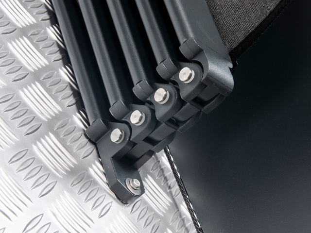 Aluminium_scharnier_detail_01