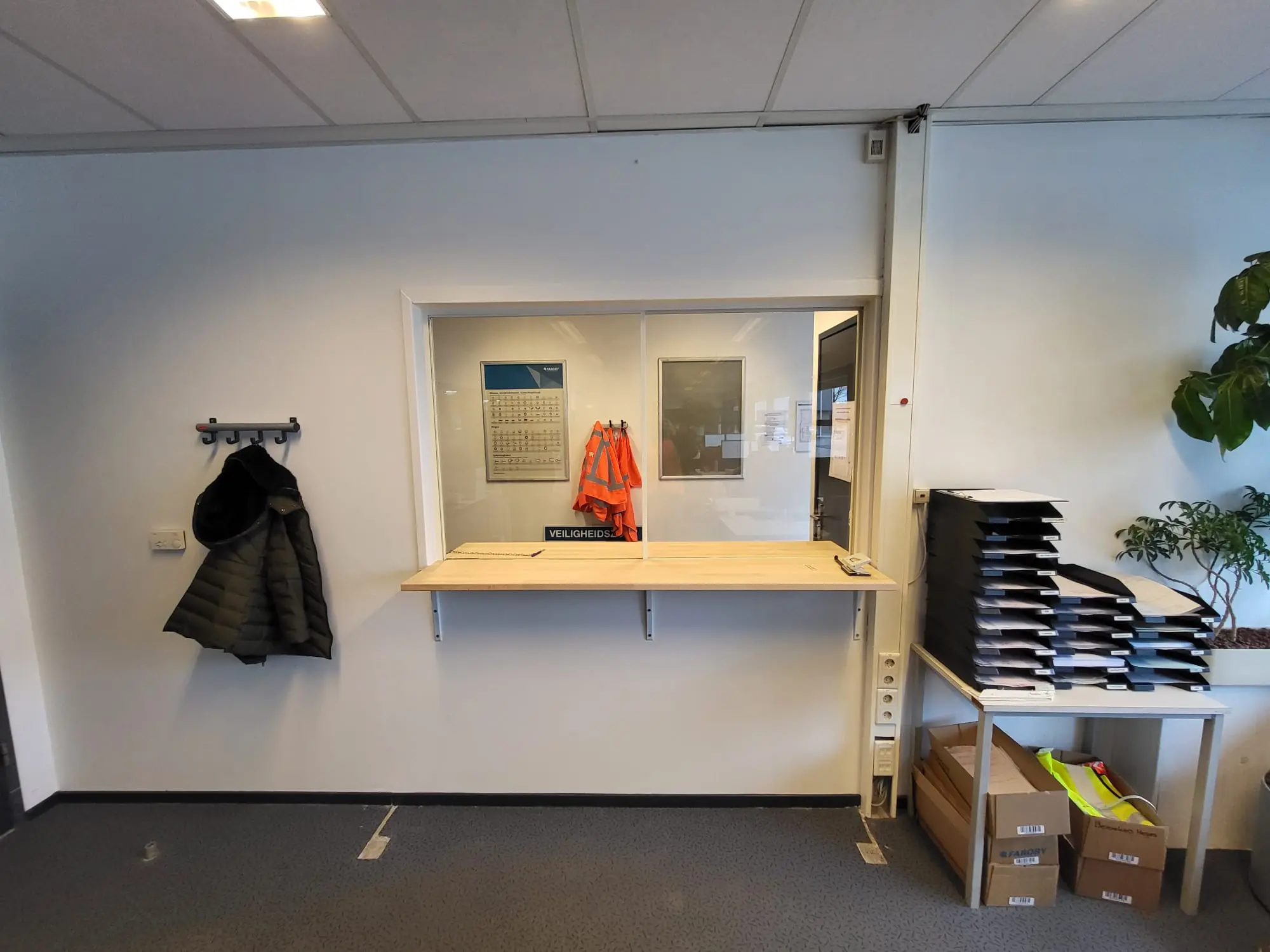 Horizontaal schuifloket