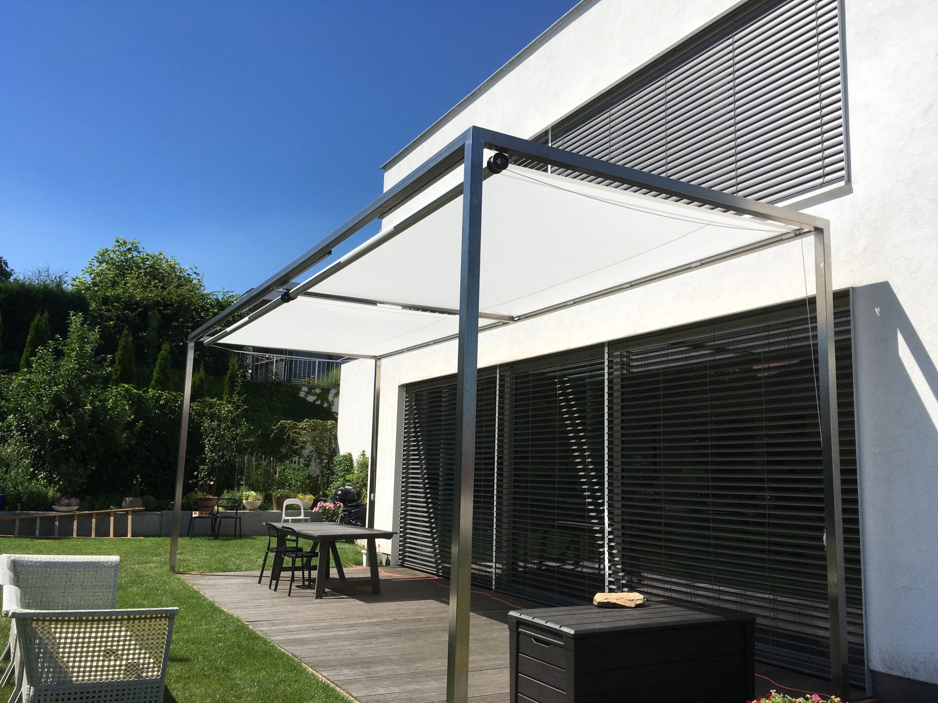 shade-cube