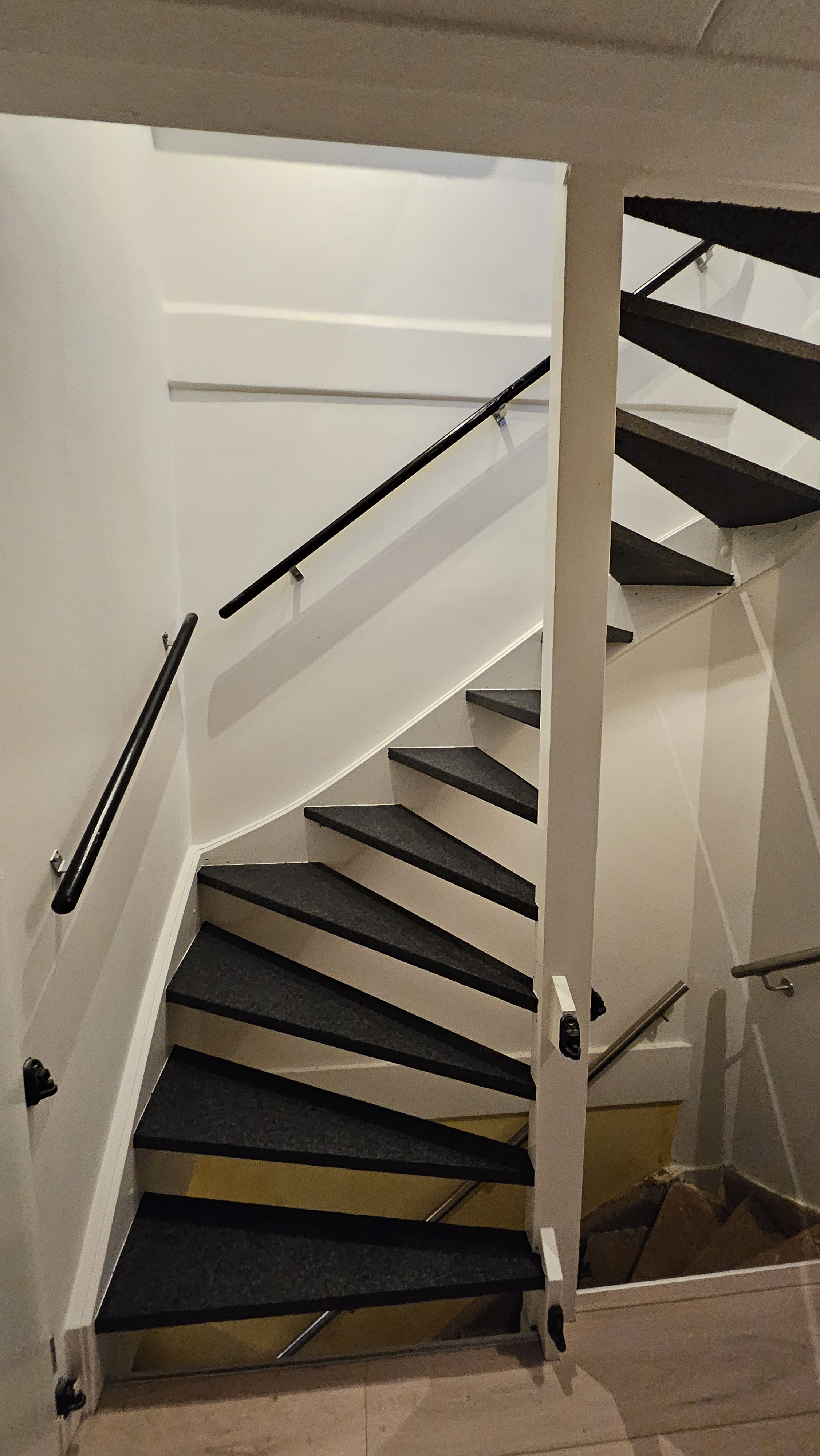 TW_888_Antraciet_Zwart_014